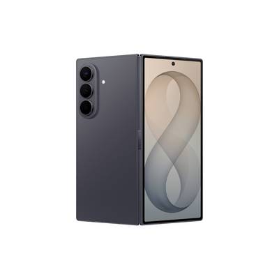Un smartphone pliable gris foncé replié montré ouvert selon un angle, affichant l'écran frontal et les trois appareils photo arrière.