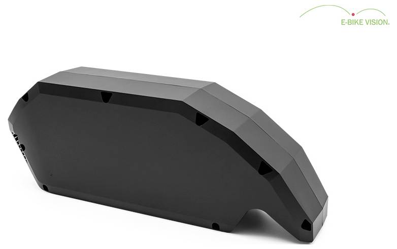 Bloc batterie de vélo électrique noir angulaire ou boîtier présenté en vue latérale sur fond blanc, marqué « E-BIKE VISION » dans le coin.