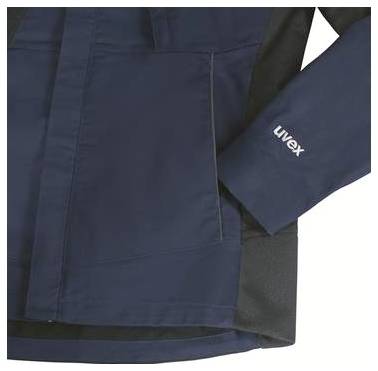 Gros plan d'une veste de travail bleu marine et gris foncé avec 'uvex' brodé sur la manche.