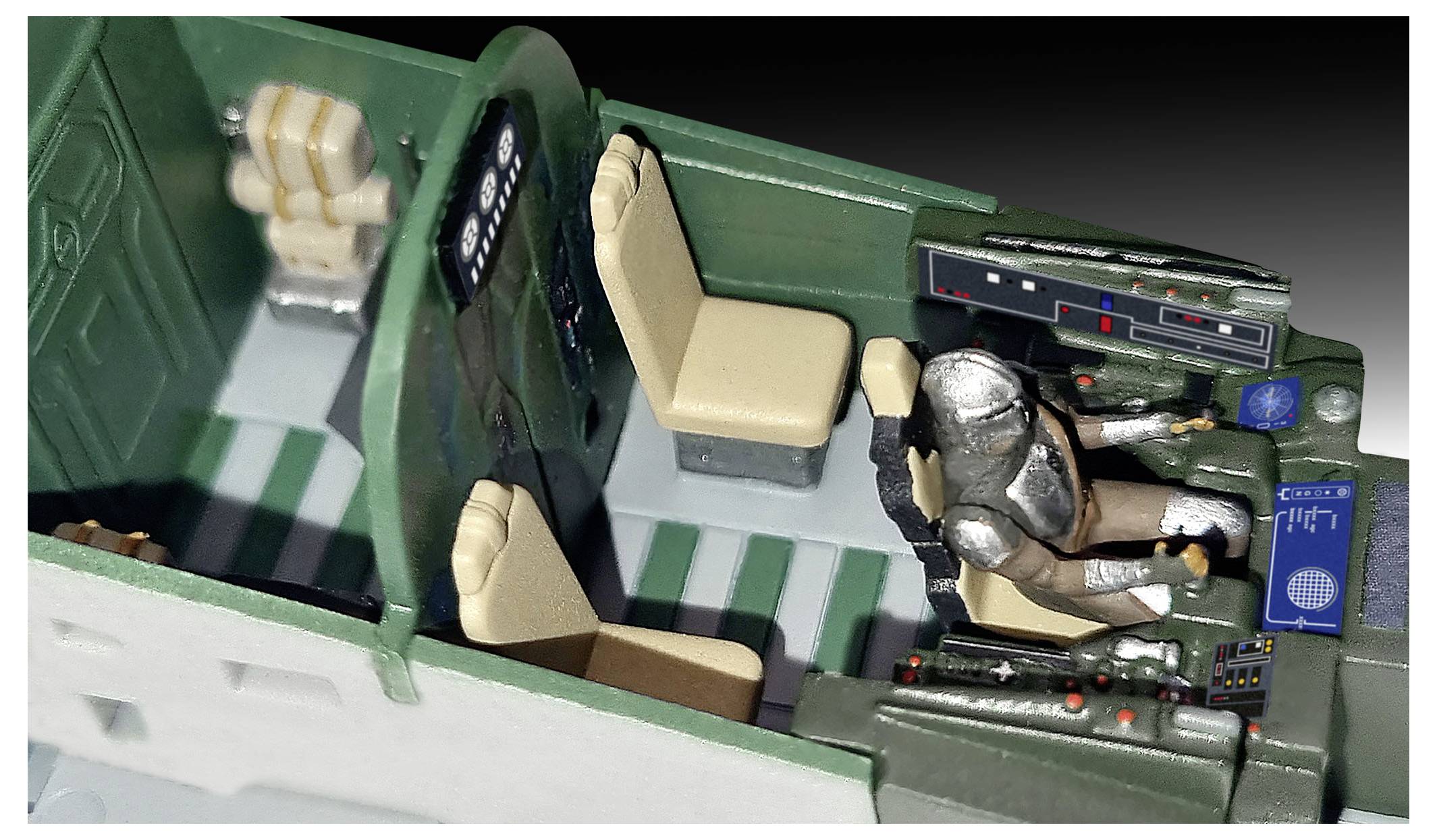 Revell 06747 "The Mandalorian und Grogu: Razor Crest™" Maquette de véhicule spatial 1:72-11