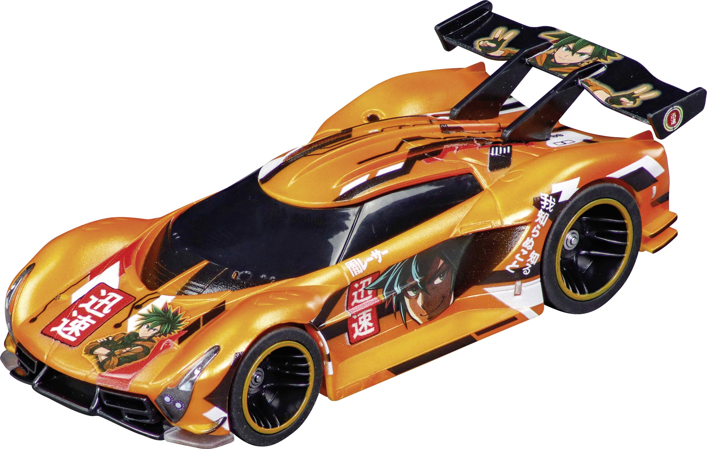 Voiture de course jouet orange avec des décalcomanies de style anime, carrosserie profilée basse, canopée noire et grand aileron arrière sur fond blanc.