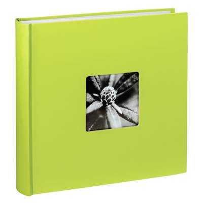 Album photo ou livre relié en vert citron brillant avec une petite image de fleur en noir et blanc centrée sur la couverture avant.