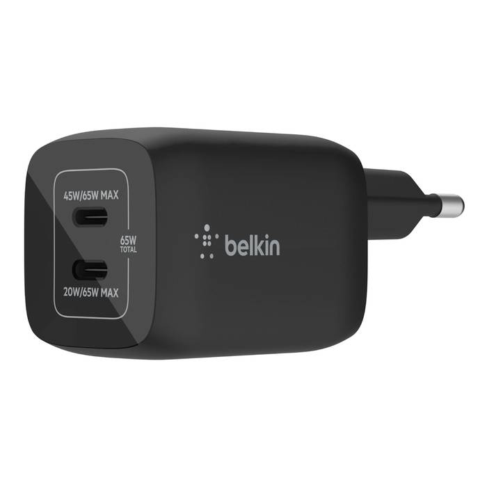 Chargeur mural Belkin noir avec deux ports USB-C, étiqueté 65W au total, 45W/65W max et 20W/65W max, avec prise sur la droite.