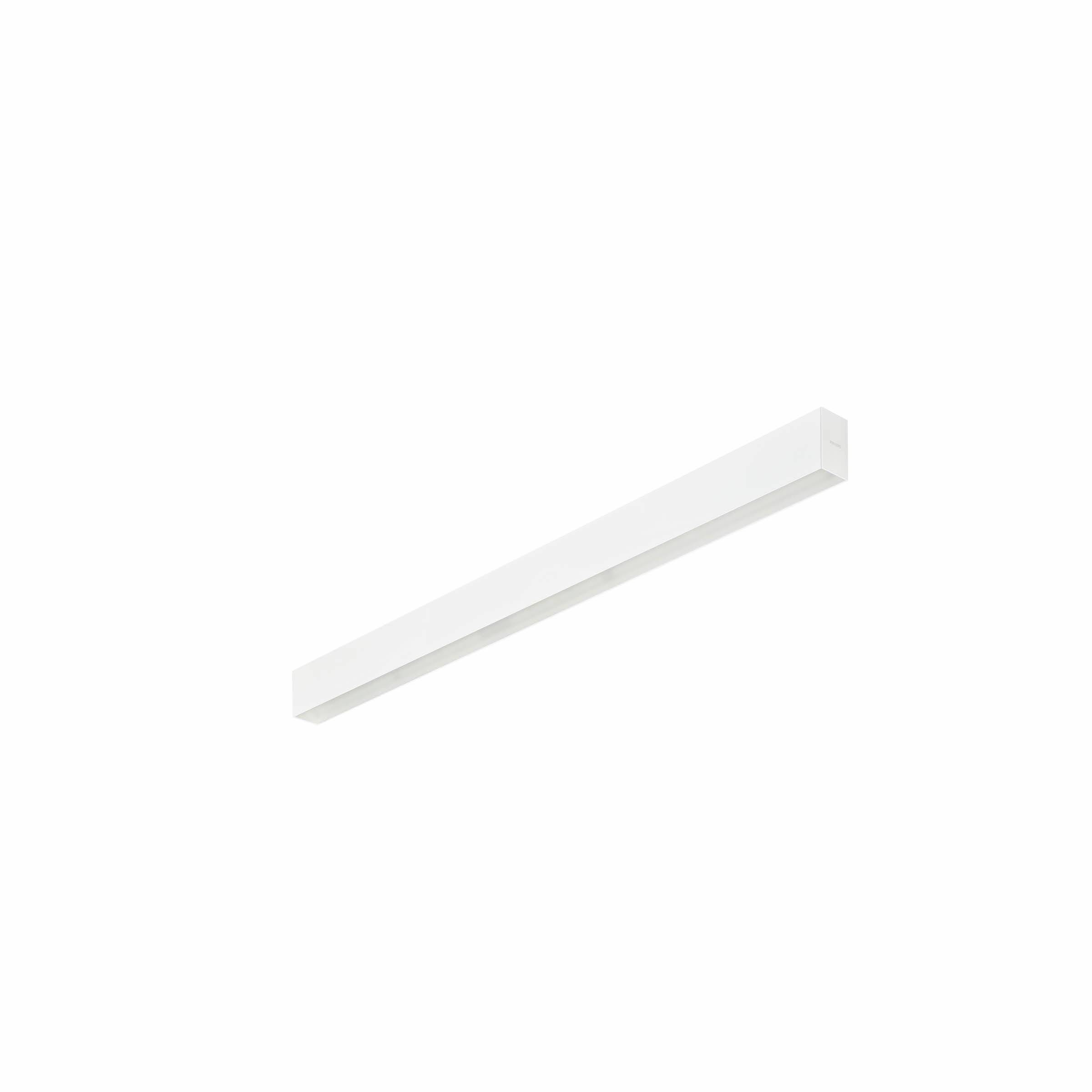 Luminaire LED linéaire blanc et fin sur un fond blanc uni, présenté en diagonale.