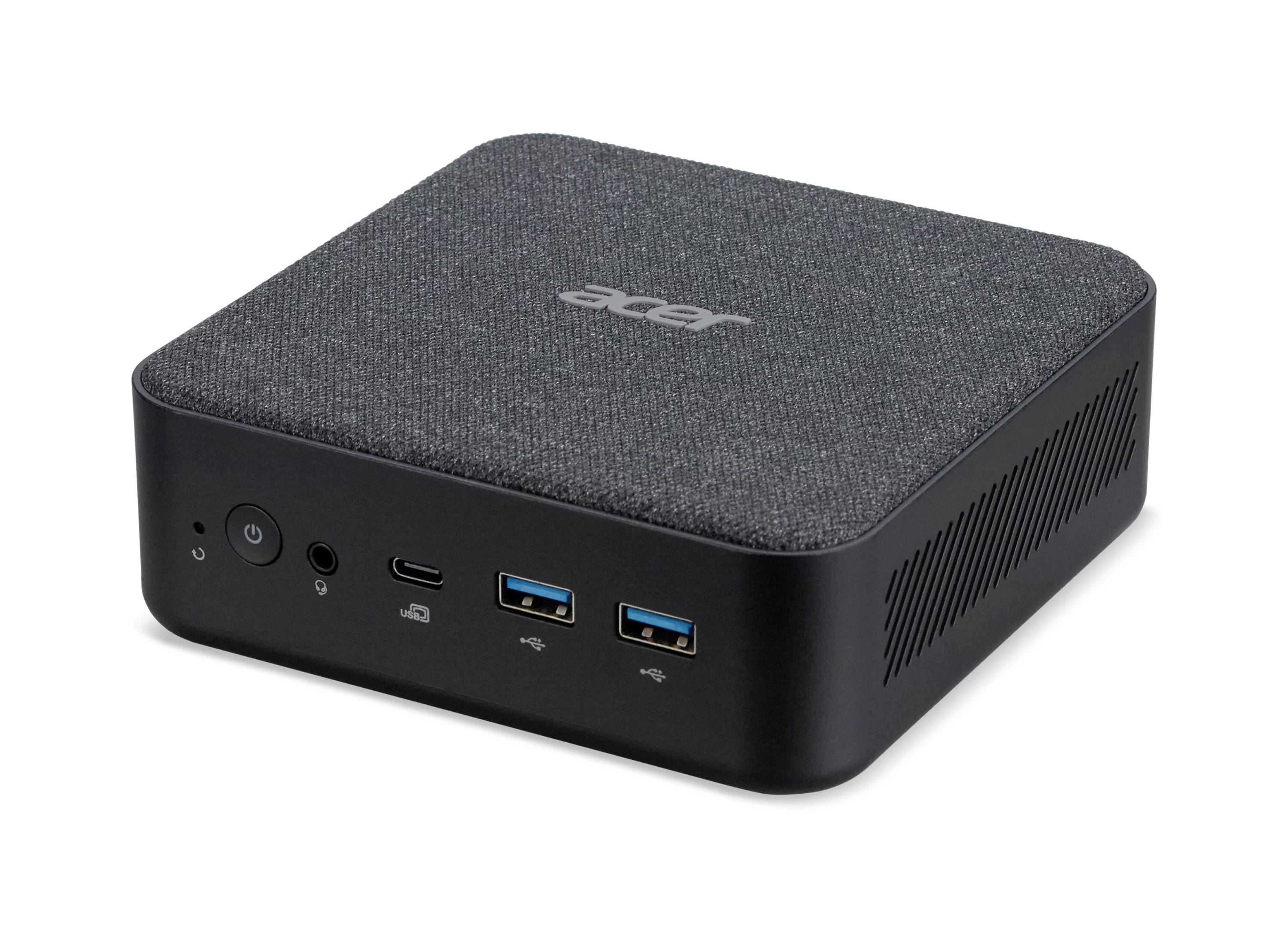Ordinateur de bureau mini Acer avec dessus en tissu, bouton d'alimentation frontal, prise casque, USB-C et deux ports USB-A.