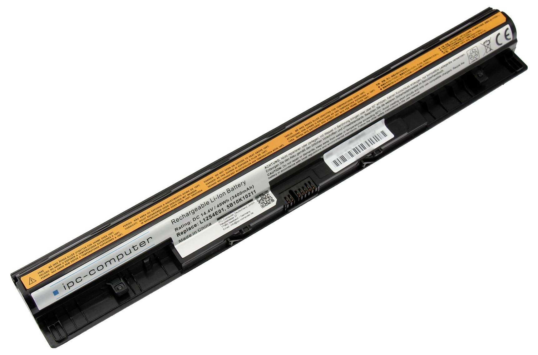 Batterie de portable noire et allongée portant le label « ipc-computer » présentée sur un fond blanc.