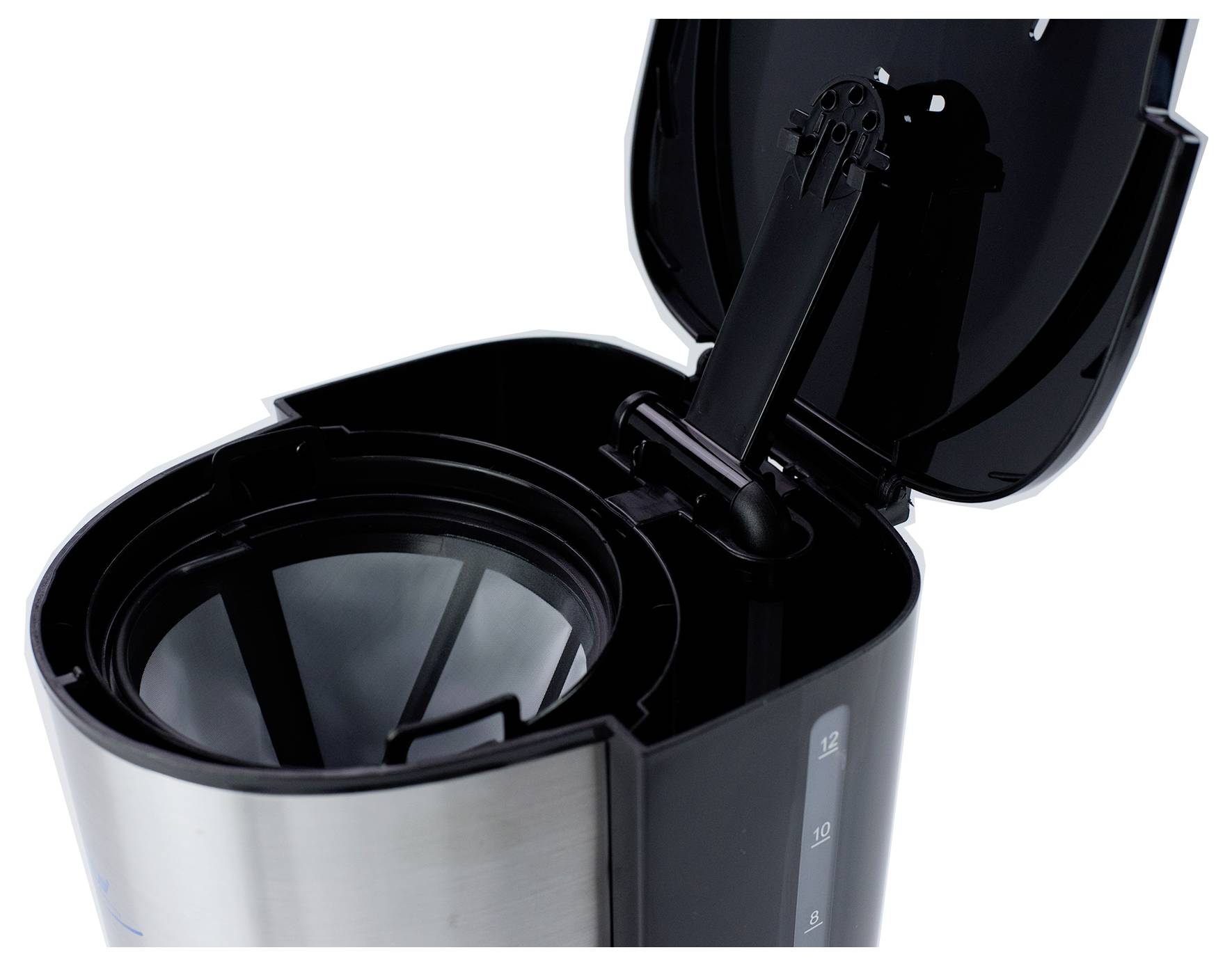 Cafetière à filtre noire et en acier inoxydable ouverte avec couvercle articulé révélant le réservoir d'eau vide et le panier à filtre.