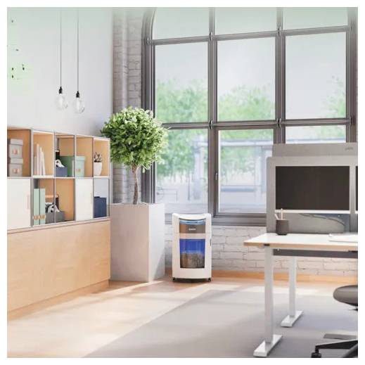 Intérieur de bureau moderne avec bureau, ordinateur, étagères, plante et purificateur d'air près d'une grande fenêtre.