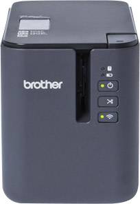 Un appareil d'étiquetage noir avec un écran et des touches pour l'alimentation, la coupe et le Wi-Fi. La marque 'brother' est visible.