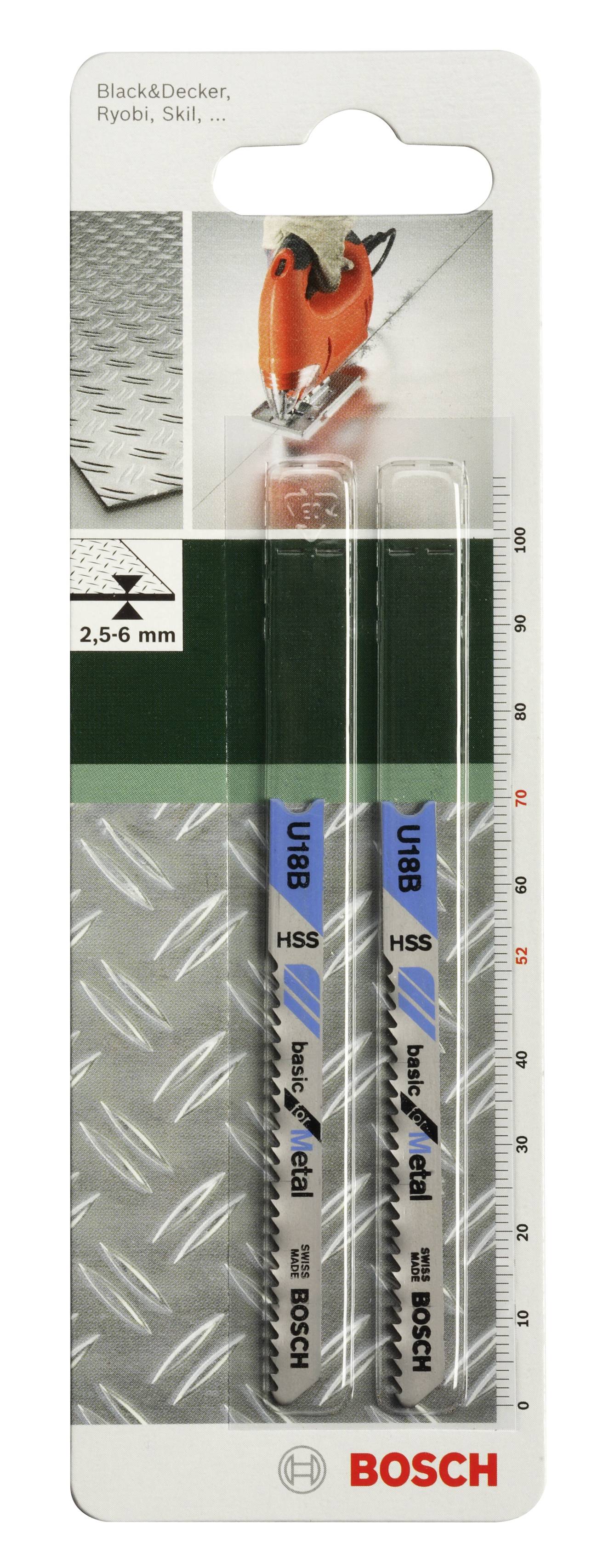 Deux lames de scie Bosch en emballage pour scies sauteuses. Adaptées pour des matériaux de 2,5-6 mm. Montre un exemple d'application avec une scie sauteuse.
