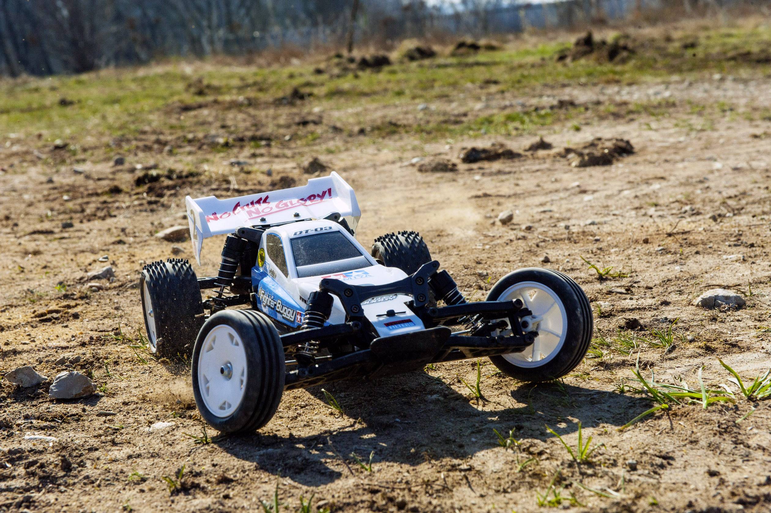 Tamiya DT-03 Neo Mighty Frog - Buggy 1/10 RC Avec Servo - Occasion Bandai Jeu