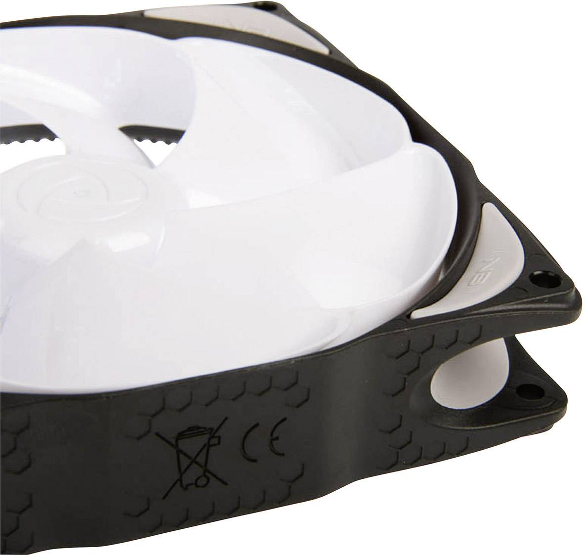 Un ventilateur d'ordinateur carré avec des pales blanches et des coins noirs, marqué des symboles de recyclage et de conformité CE sur le côté.