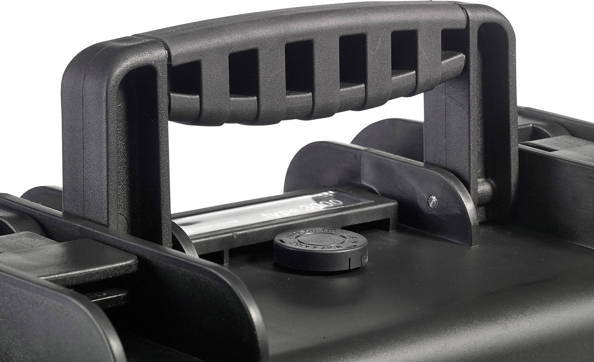 Une poignée en plastique noir sur une valise, offrant stabilité et portabilité.