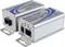 Deux extenseurs Ethernet-sur-UTP argentés avec étiquetage bleu 'Easy UTP' et connexions d'alimentation et Ethernet sur une surface blanche.