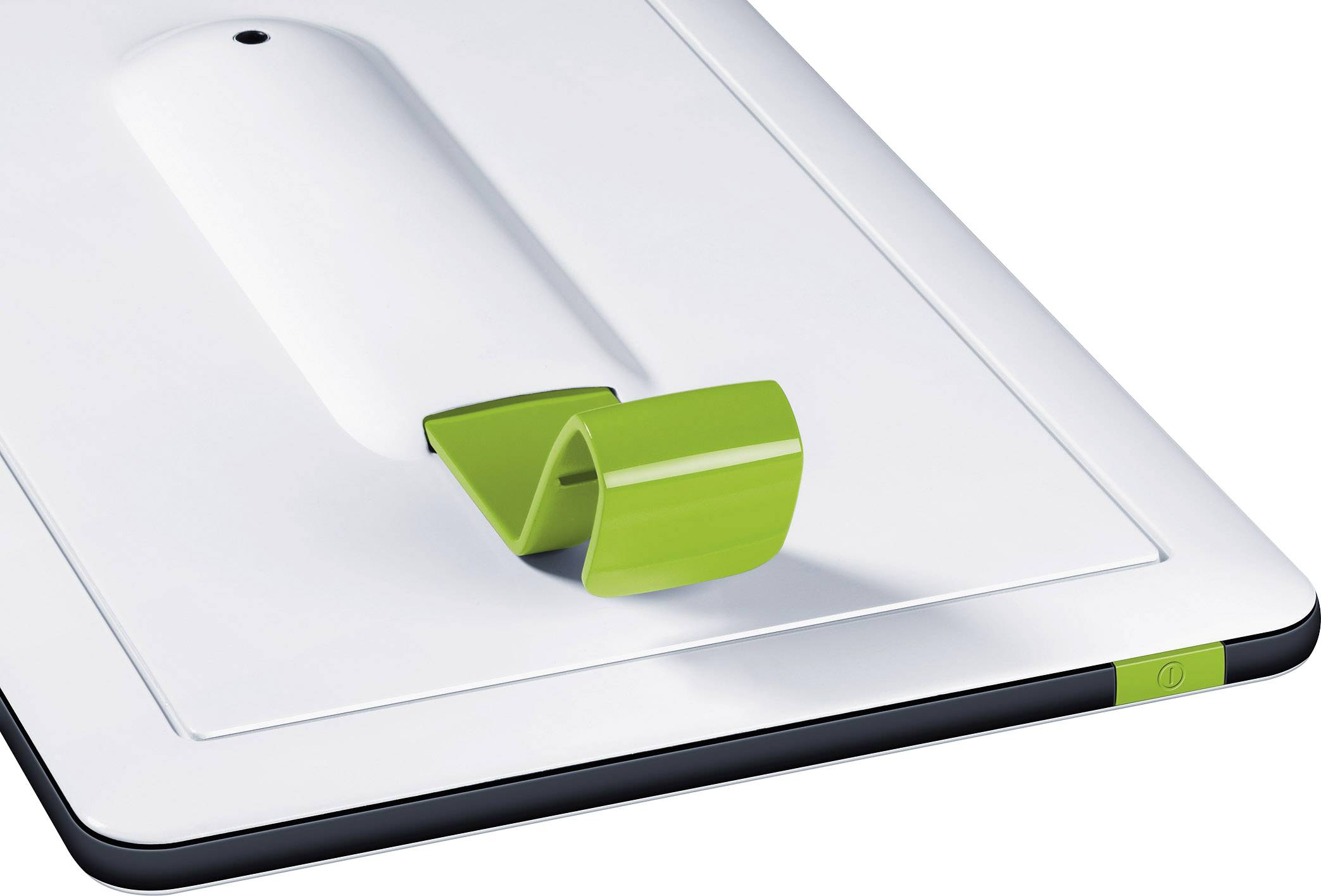 Un interrupteur blanc avec un commutateur à bascule vert voyant au centre, sur un fond neutre.