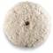 Un objet rond et clair avec une surface rugueuse et irrégulière, et un petit trou au milieu, ressemblant à un pain ou un gâteau.