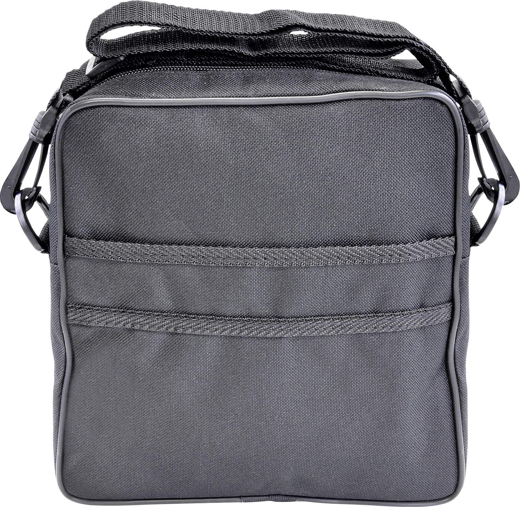 Un sac en tissu noir avec une bandoulière réglable et plusieurs poches sur l'avant.