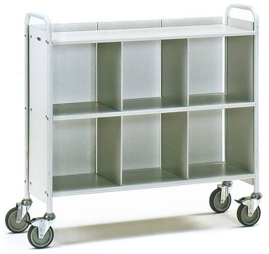 Un chariot en argent avec deux étagères ouvertes et six compartiments, monté sur quatre roulettes pivotantes. Idéal pour le rangement et le transport.
