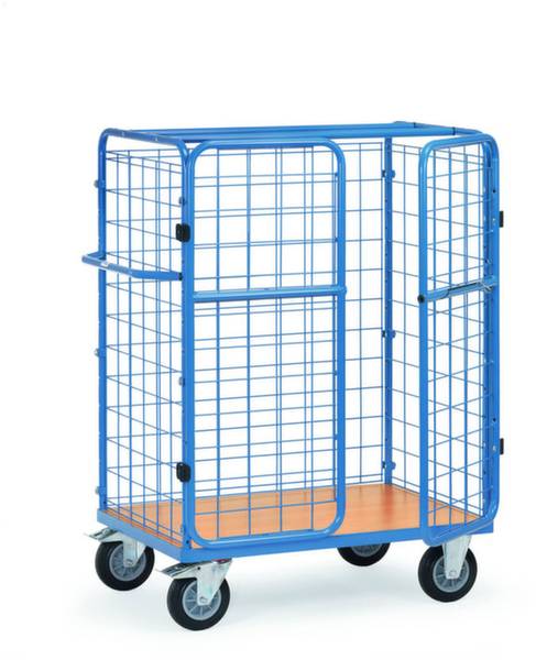Une charrette bleue à claire-voie avec quatre roues. Possède un plancher en bois et des parois grillagées ouvertes. Souvent utilisée pour le transport de marchandises.