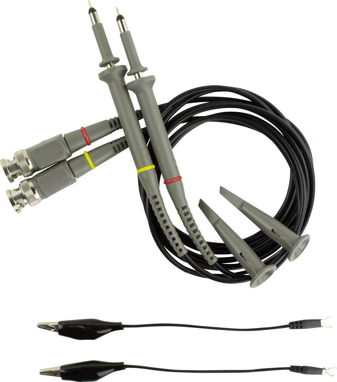 Deux sondes oscilloscope grises avec des marquages rouges et jaunes et deux pinces crocodile avec un câble noir pour des mesures.