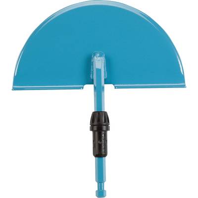 Outil de jardin bleu, en forme de demi-cercle avec une poignée noire. Utilisé comme coupe-bordures ou pour enlever les mauvaises herbes.