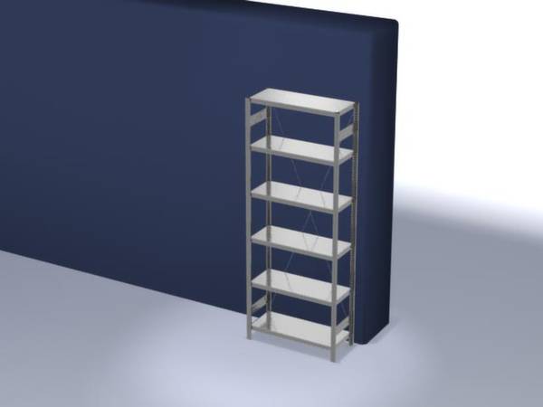 Une étagère étroite et blanche avec cinq tablettes est placée devant un mur bleu marine.