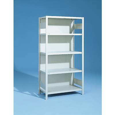 Une étagère métallique blanche se tient vide devant un fond bleu. Elle comporte cinq tablettes et présente un design épuré.