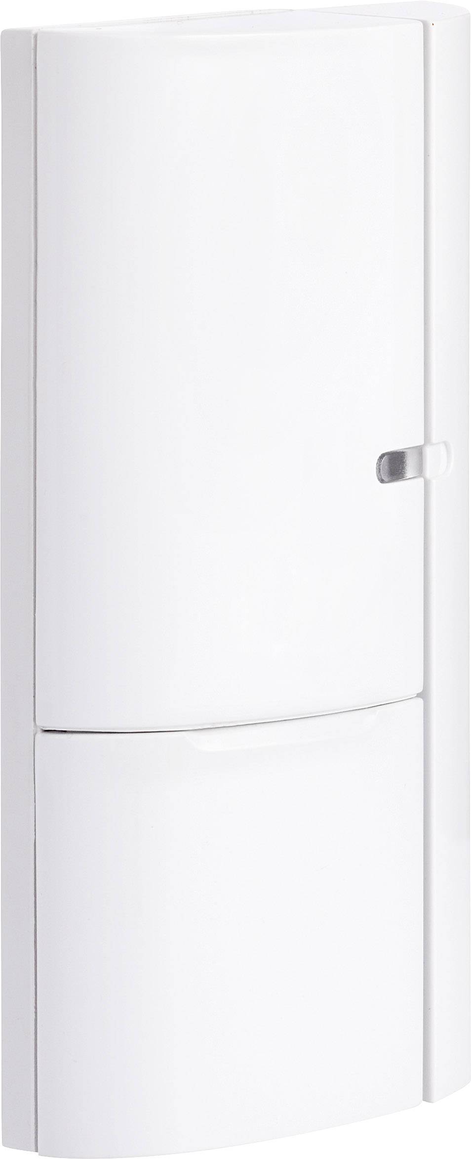 Réfrigérateur blanc solitaire avec une poignée de design classique, deux portes principales disposées verticalement, design moderne et élégant.