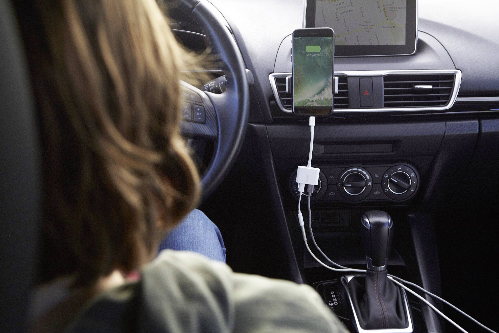 Belkin Adaptateur [1x Dock mâle Lightning - 2x Dock Apple femelle Lightning] blanc-6