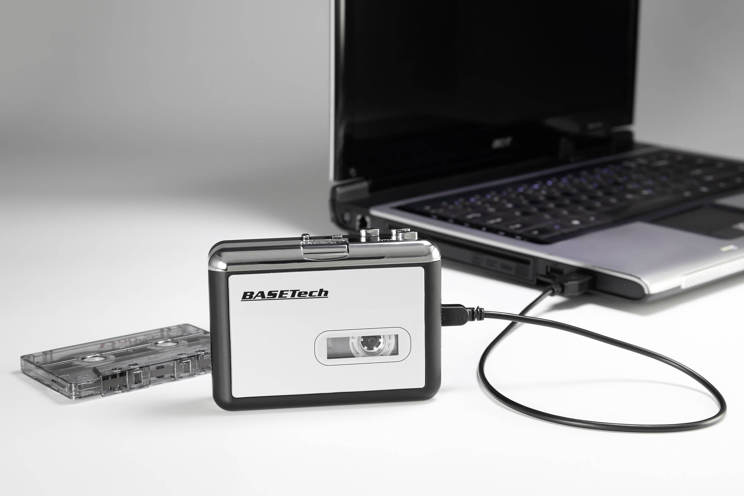 Convertisseur numérique de cassettes audio Basetech BTUSBTAPE100