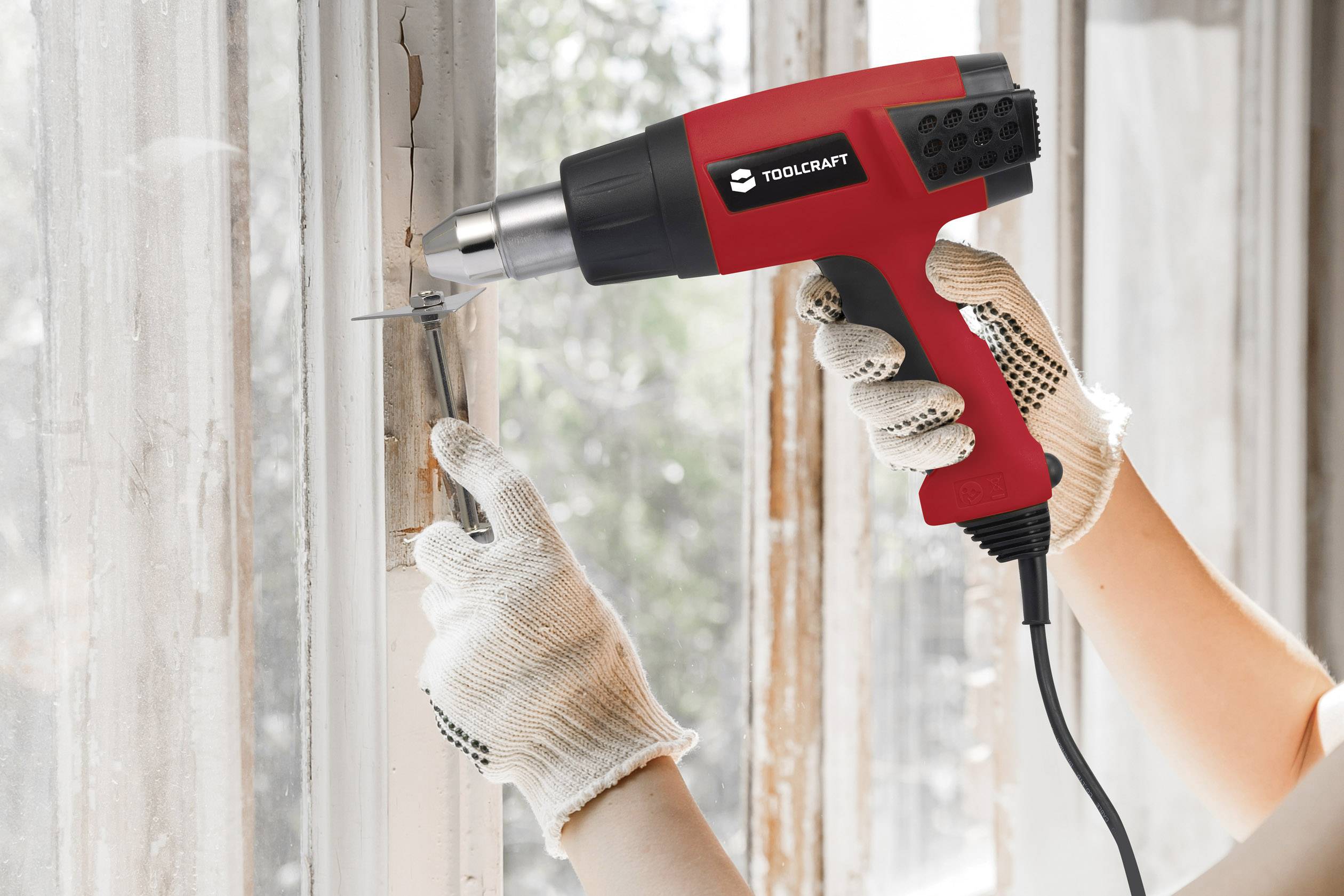 TOOLCRAFT;1582584Numérique Pistolet à air chaud;+ accessoires, + mallette;2000 W-7