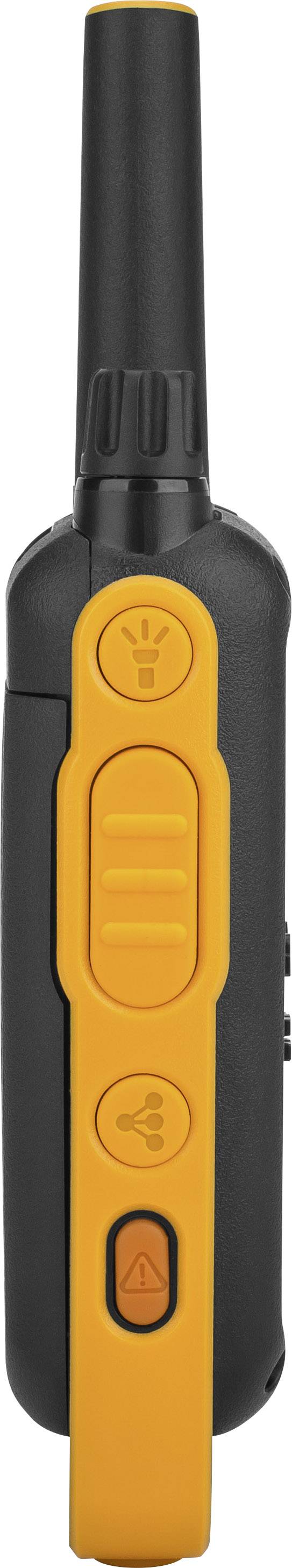 Un talkie-walkie noir et orange avec une antenne, doté de plusieurs touches pour différentes fonctions, dont une touche orange particulièrement remarquable.