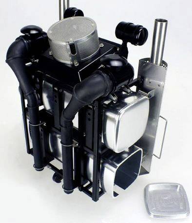 Un dispositif mécanique complexe avec des tubes et des pièces métalliques, probablement un échangeur de chaleur ou un système de ventilation.