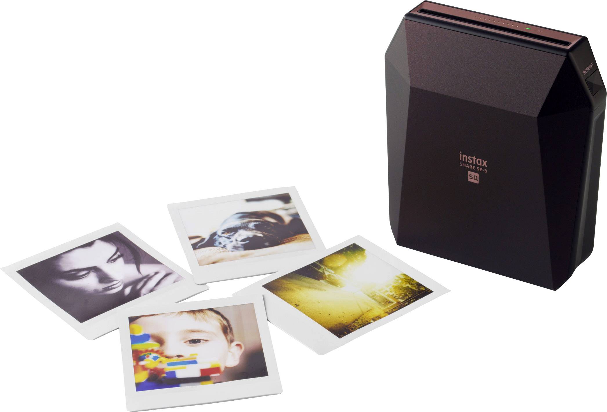 Imprimante 'Instax Share SP-3' avec quatre photos à côté. Les photos présentent des portraits et des motifs créatifs sur du papier photo carré.