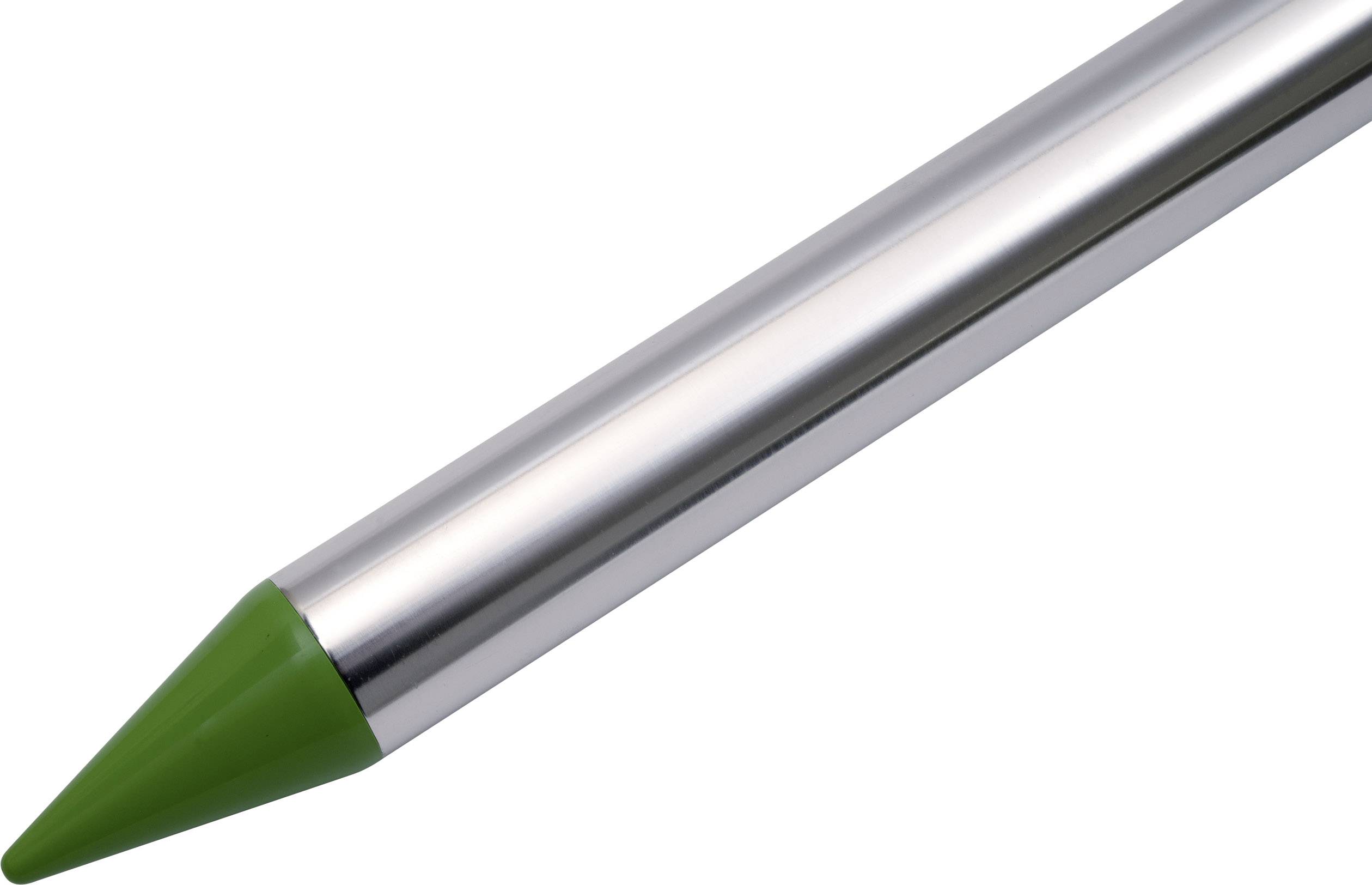Stylo argenté à pointe verte, positionné en diagonale.