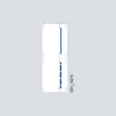 Un rectangle vertical avec une ligne pointillée bleue et les marquages '1201_18215' sur le côté.