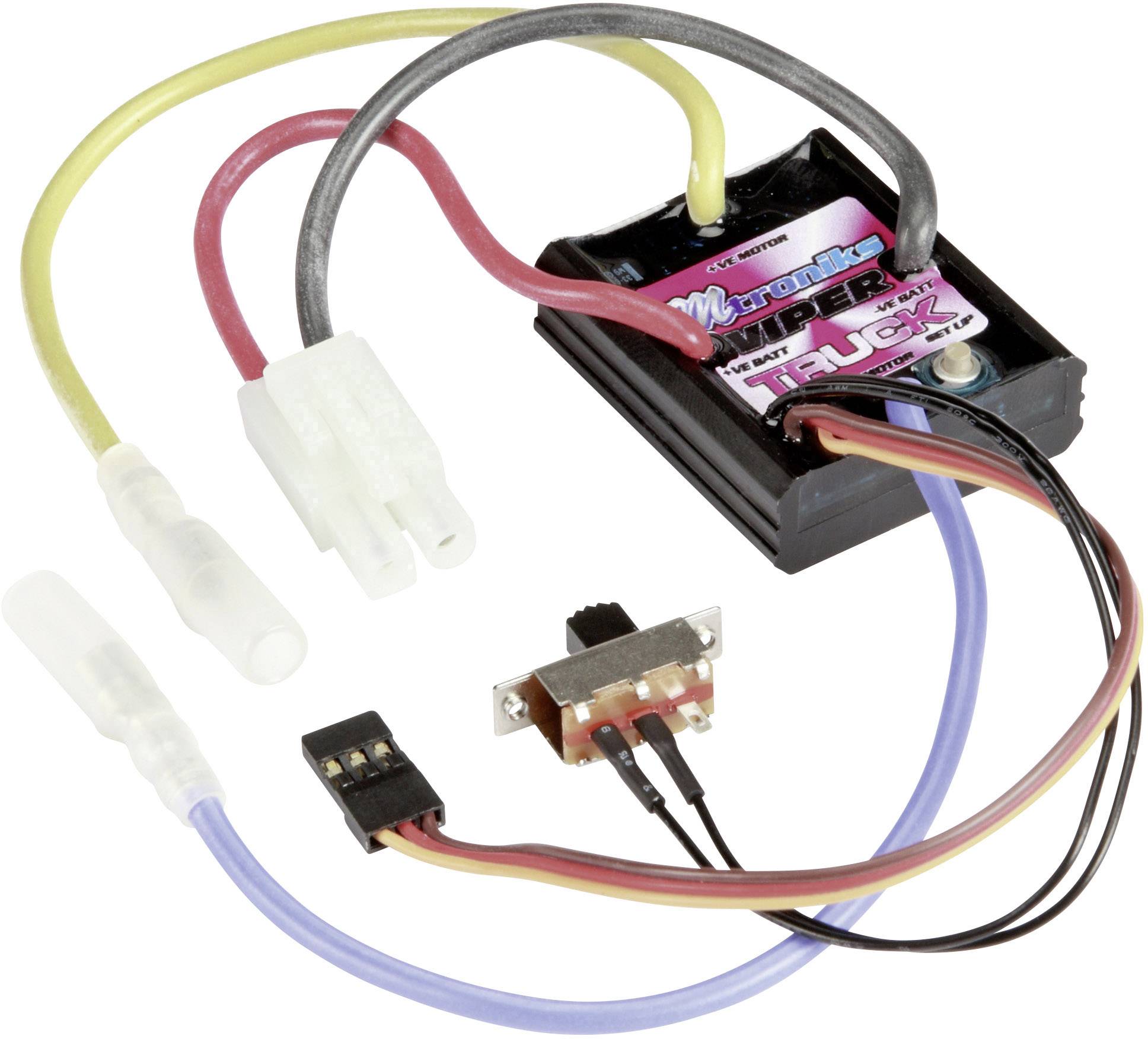 Un régulateur de vitesse électronique doté de plusieurs câbles multicolores et d'un petit interrupteur, utilisé pour les modèles télécommandés.