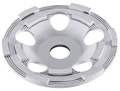 Disque de meulage en métal avec plusieurs fentes et bords biseautés, conçu pour le meulage et le ponçage précis des matériaux.