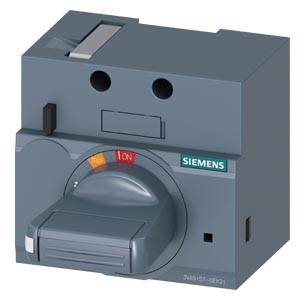 Un disjoncteur carré gris Siemens avec un grand bouton rotatif pointant sur 'ON'. Deux trous en haut soulignent le design technique.