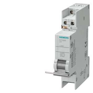 Un disjoncteur de sectionnement Siemens gris avec levier et bornes de raccordement, disposé verticalement, pour des applications électriques industrielles.