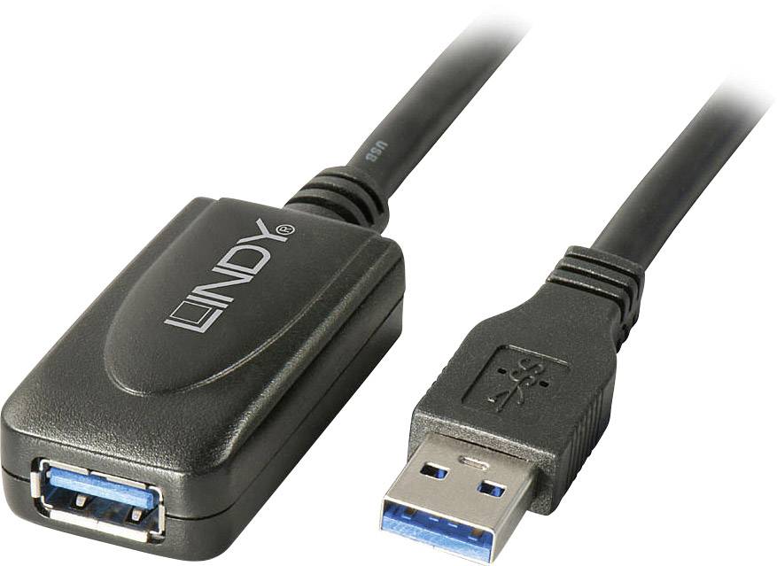 Câble d'extension USB avec une fiche et un port, tous deux noirs avec des insertions bleues. Nom de marque 'LINDY' sur le port.