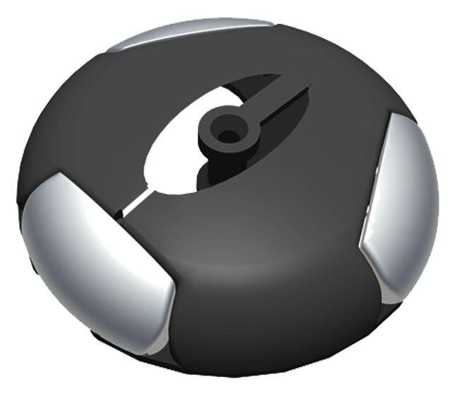 Objet noir et rond, muni de trois attaches argentées sur les côtés et pourvu d'une ouverture centrale.