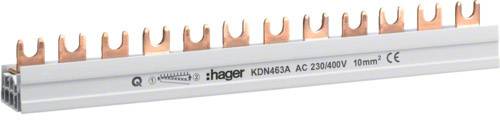 Un système de rails de distribution de Hager, modèle KDN465A, pour AC 230/400V, 10 mm², avec des bornes en cuivre pour la distribution électrique.