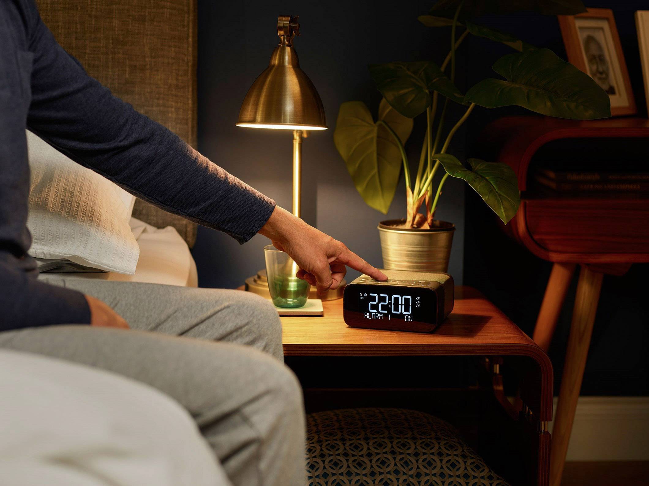 Pure Siesta S6 Radio-réveil FM Bluetooth, USB  fonction de charge de la batterie anthracite-1