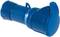 Prise CEE bleue cylindrique avec couvercle de protection amovible. Utilisée pour les connexions électriques industrielles.
