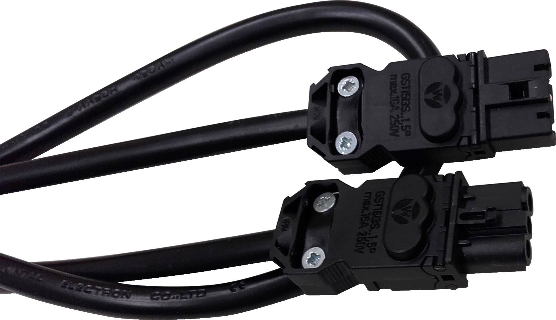 Deux fiches électriques noires avec des câbles parallèles. Chaque fiche est équipée de deux vis de fixation et porte des inscriptions.