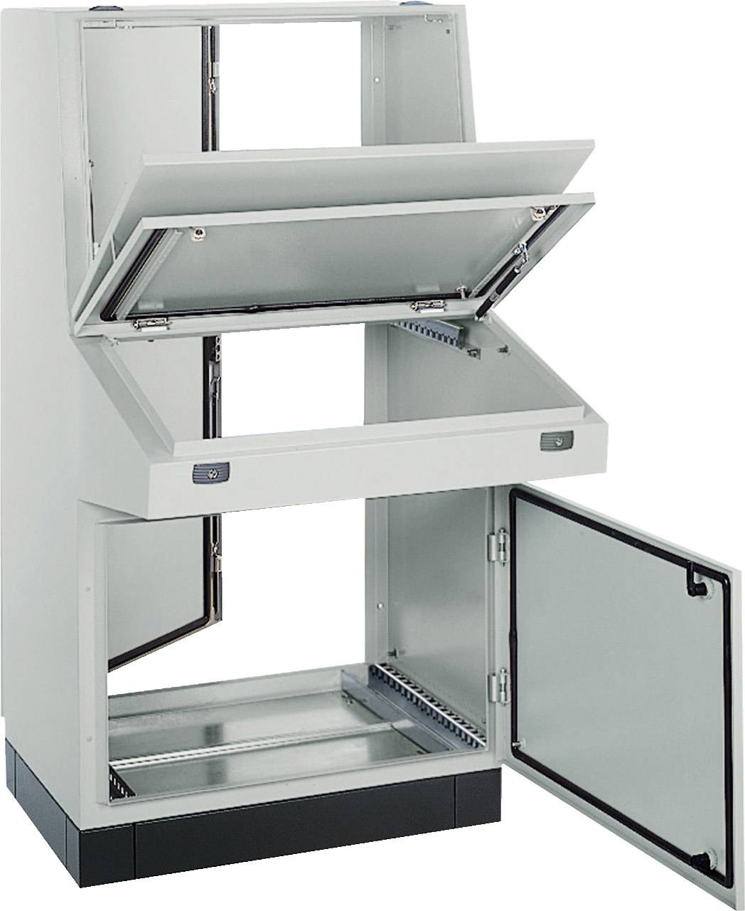 Un armoire métallique blanche avec trois portes rabattables ouvertes et des compartiments de rangement à découvert. Conçue pour le rangement ou la protection d'appareils.