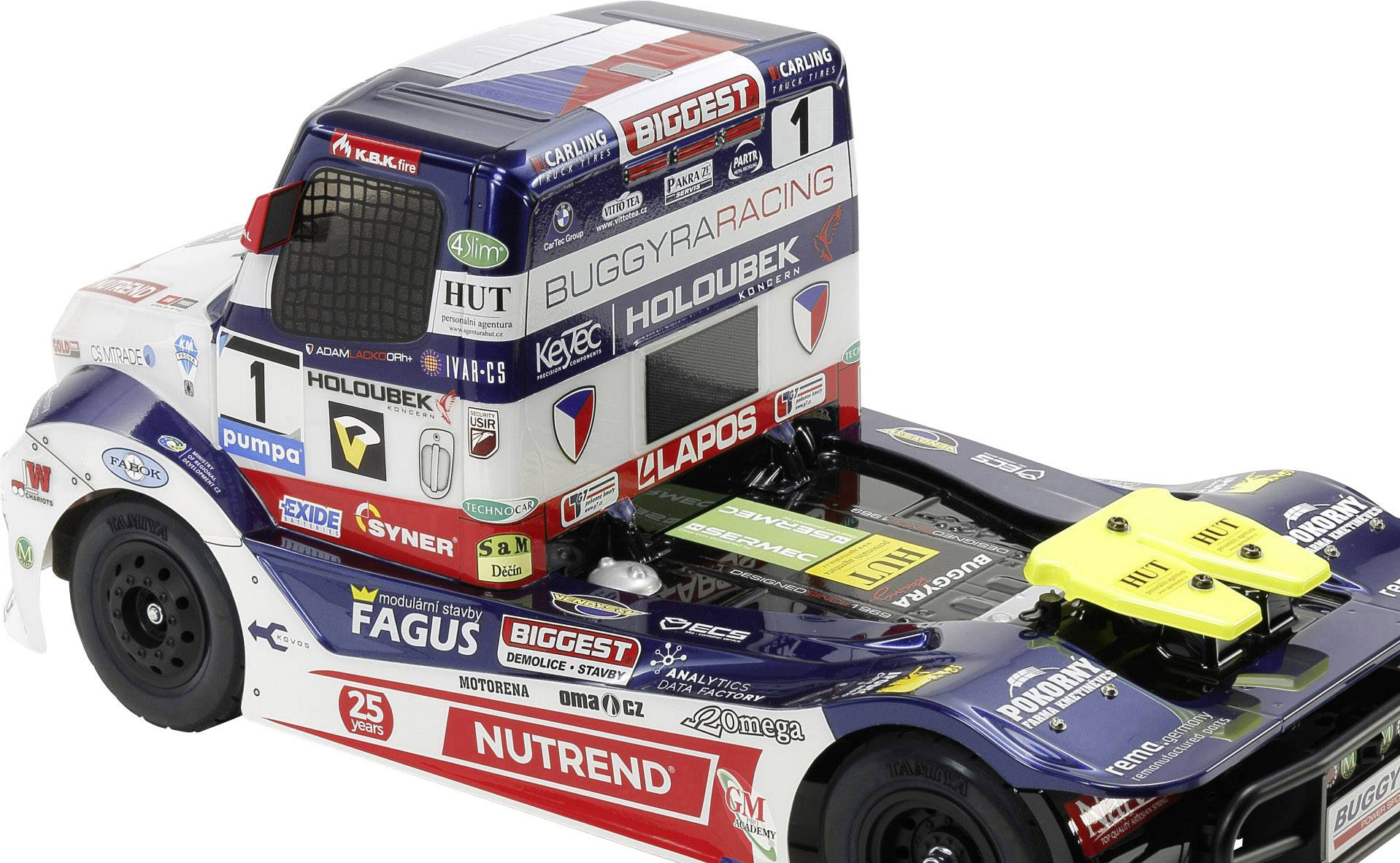 Un modèle de camion de course avec une peinture bleue, rouge et blanche. De nombreux logos de sponsors sont apposés sur le véhicule.