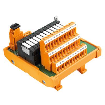 Borne électrique orange avec plusieurs points de connexion numérotés, montée sur une plaque de circuit vert.