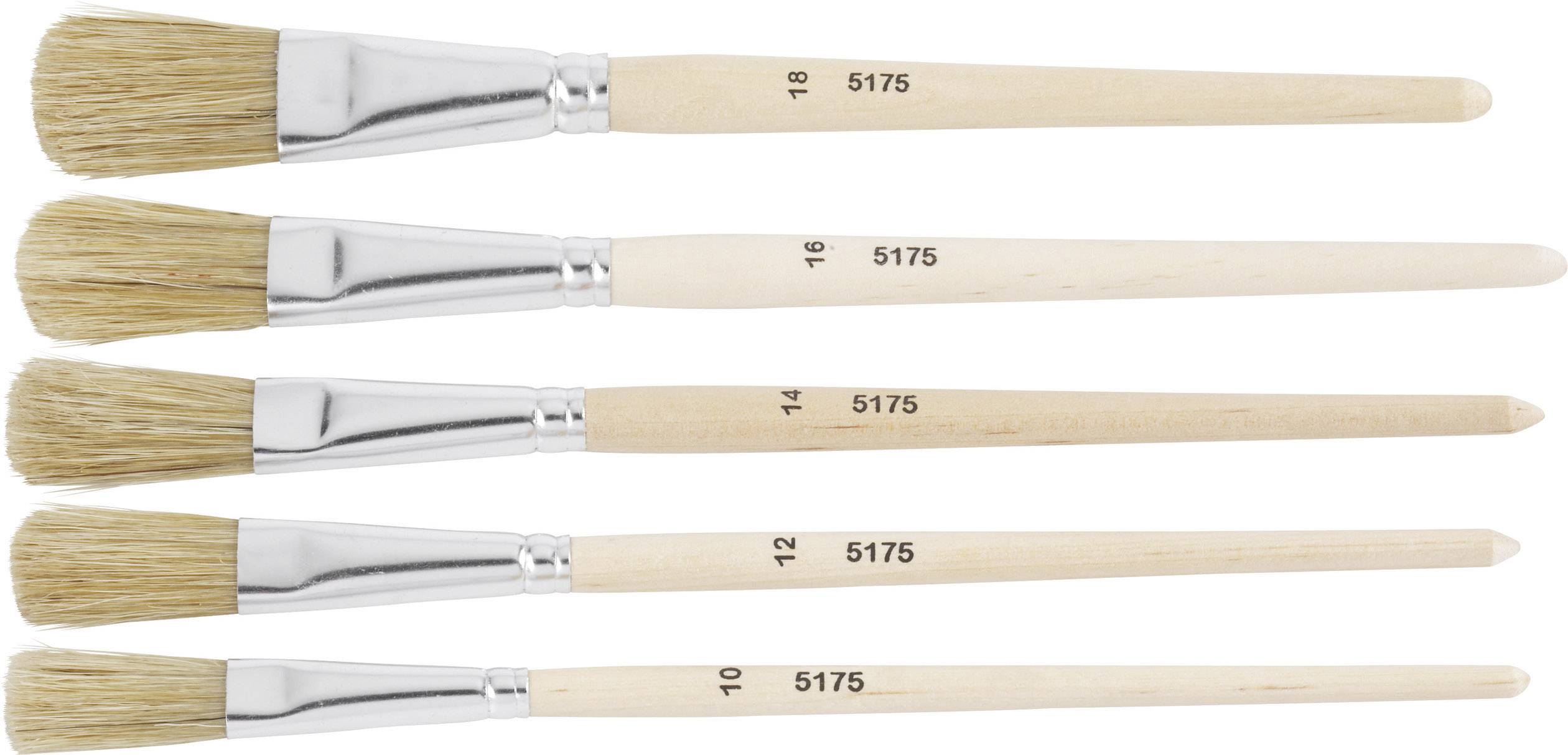 Cinq pinceaux plats à manche en bois, numérotés de 10 à 18 dans un ordre croissant, sont disposés parallèlement.